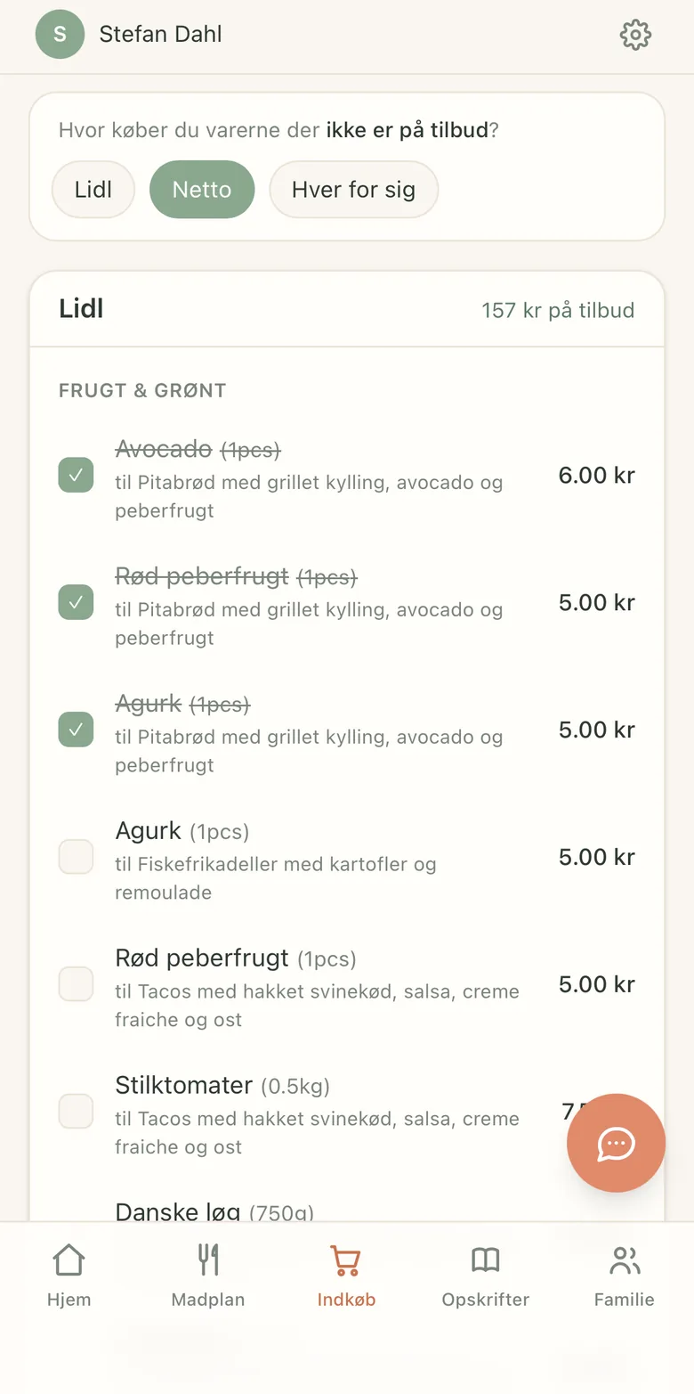 Indkøbslisten i Simre sorteret efter butik, med afkrydsning der deles med familien